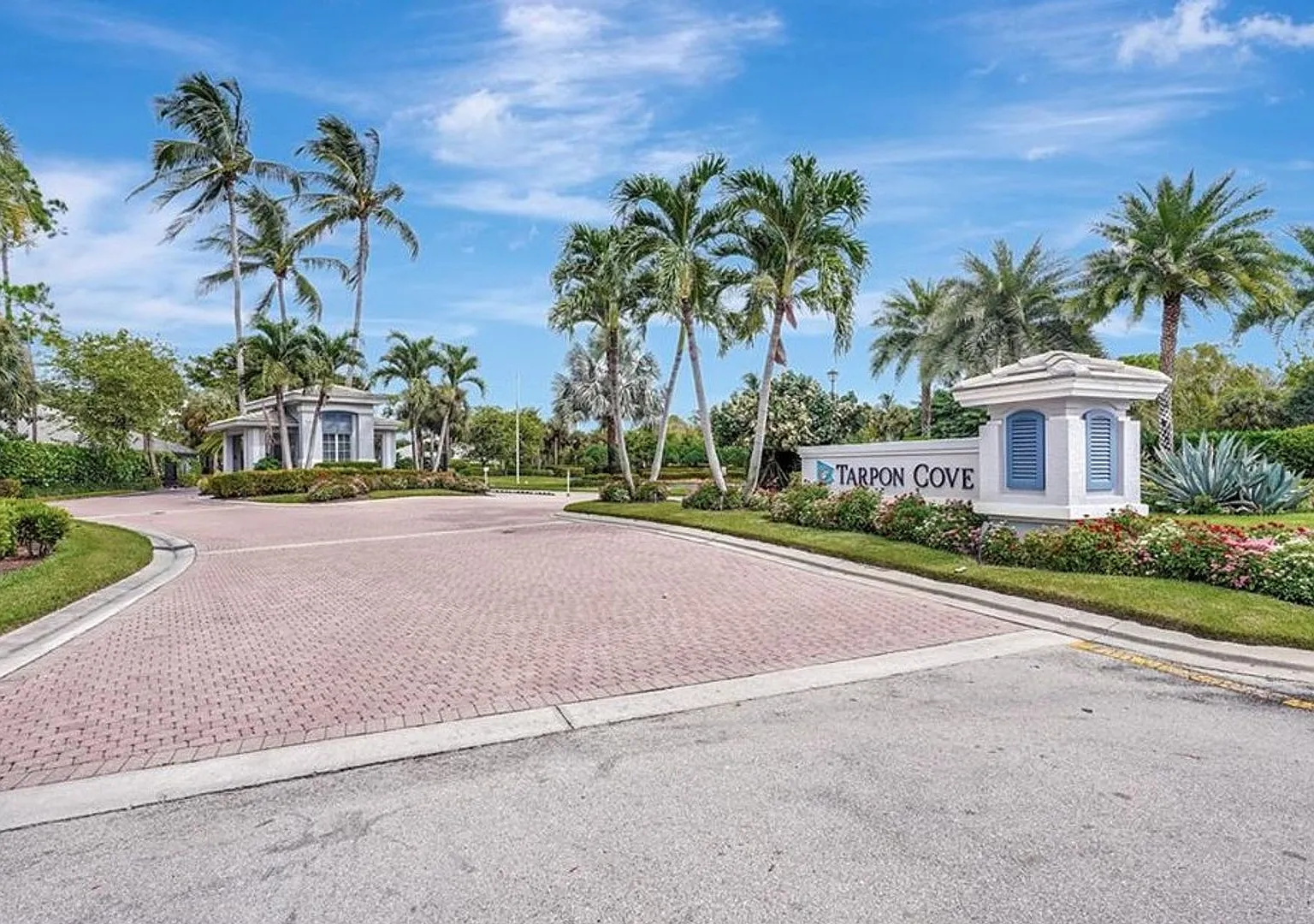 ** 2 Plus Den\2 Bath Condo In Barbados At Tarpon Cove ** 1st Floor ** Seasonal ** — Photo 3