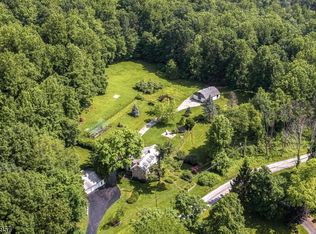 78 Middle Valley Rd, Long Valley, NJ 07853