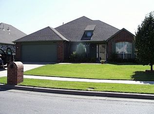 9005 N 134th Ave E, Owasso, OK 74055