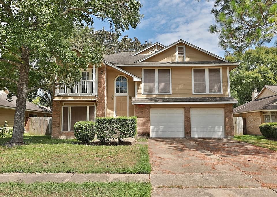 1st image of 15638 Meadow Village Dr