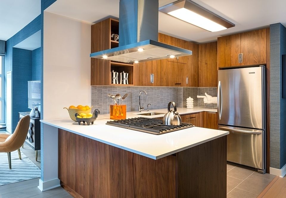 1st image of 505 W 29th St Penthouse 3E