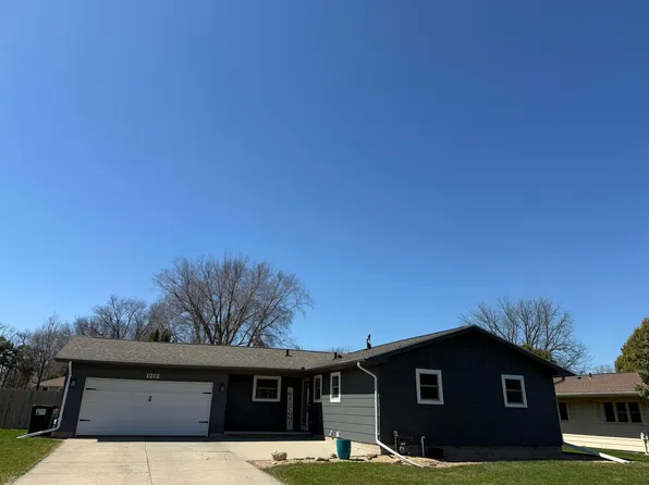 1212 Kast Ave, Owatonna, MN 55060