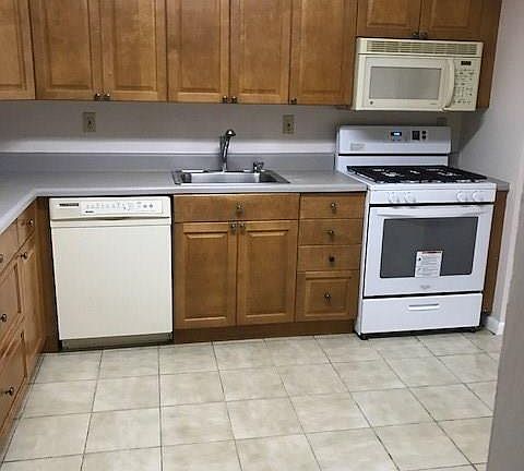 2nd image of 77 Omni Parc Dr