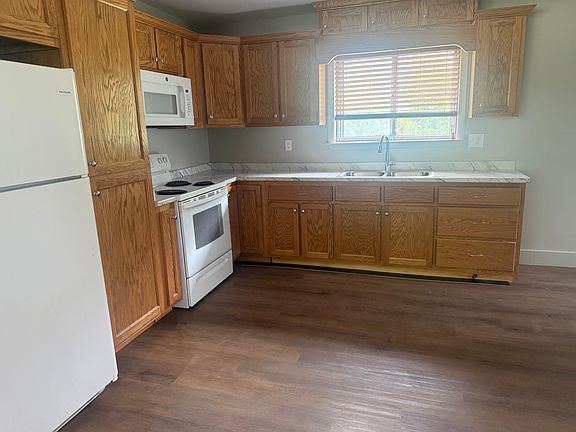 2nd image of 922 O'Grady Dr