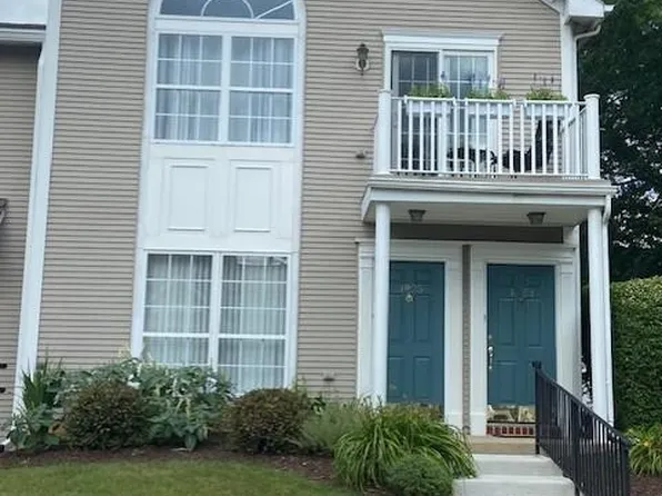 1925 Delancey St, Hellertown, PA 18055