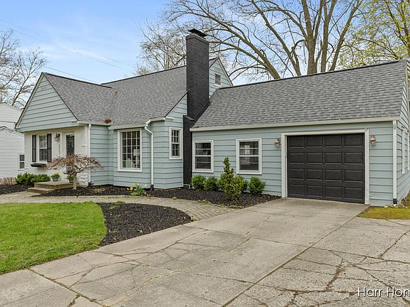 2nd image of 2158 Tenway Dr SE