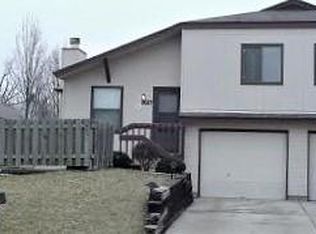9027 E 85th Ter, Raytown, MO 64138
