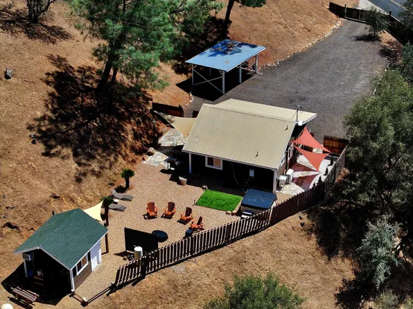 44041 Trabuco Rd, Coarsegold, CA 93614