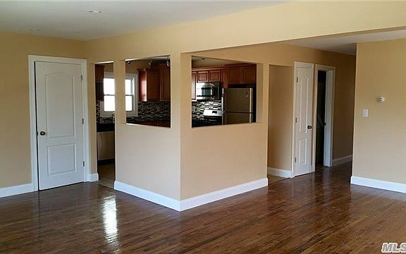 3rd image of 1502 Egmont Pl