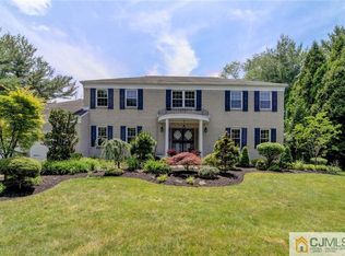 1 Theodore Dr, East Brunswick, NJ 08816