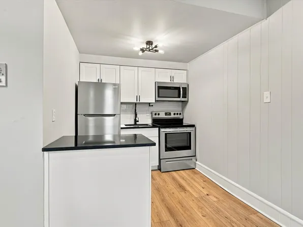 1110 Pine St APT 2, Philadelphia, PA 19107
