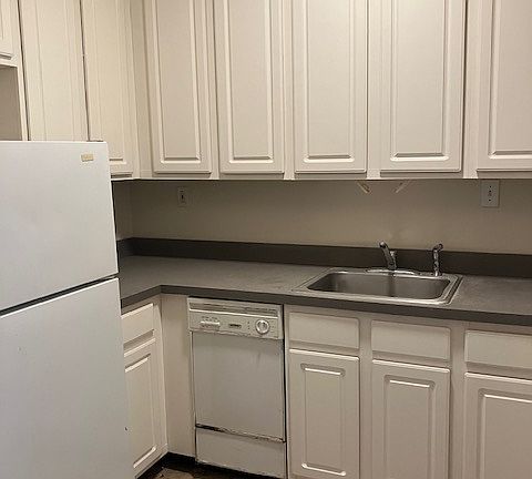2nd image of 508 South St APT 300