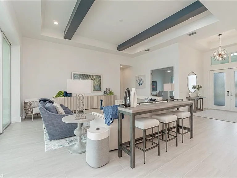 8900 Nevis Way — Photo 3