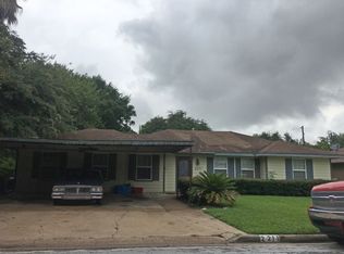 2211 2nd St, Galena Park, TX 77547