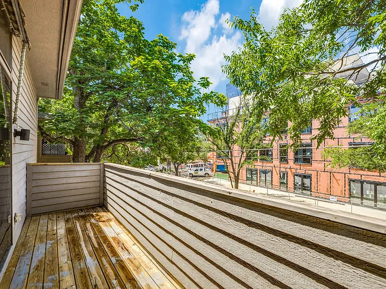 3610 Routh St — Photo 40