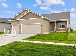 1621 11th St SE, Altoona, IA 50009