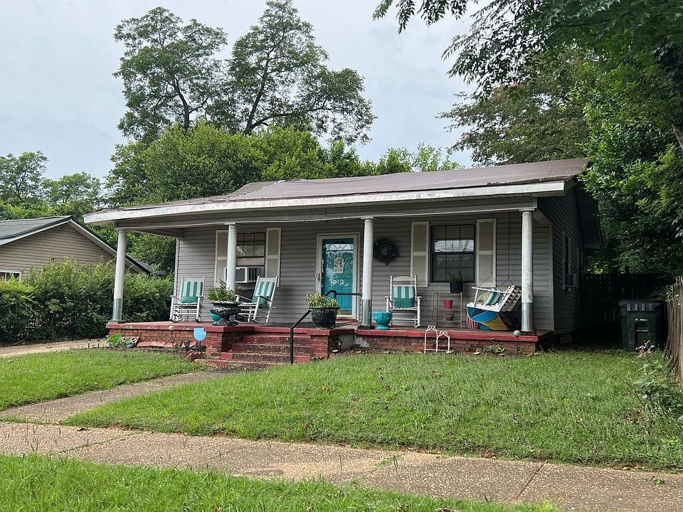 2nd image of 812 Cherokee Ave