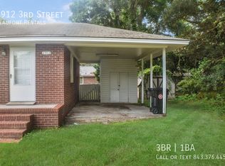 2912 3rd St, Beaufort, SC 29902