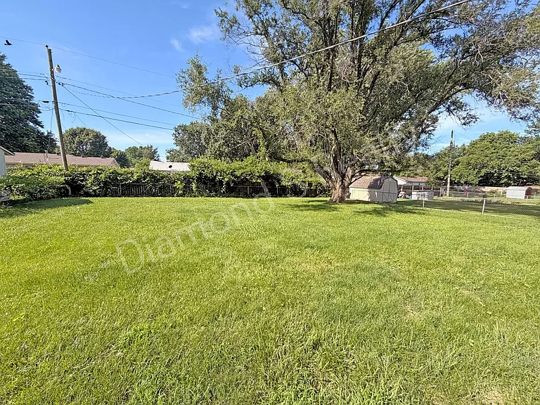 2264 E Nora St — Photo 24