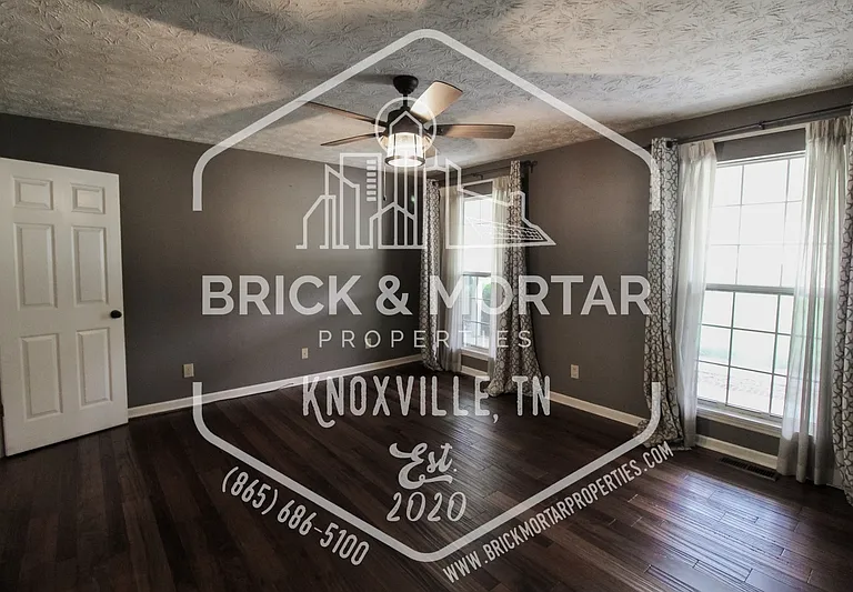808 Pioneer Dr — Photo 25
