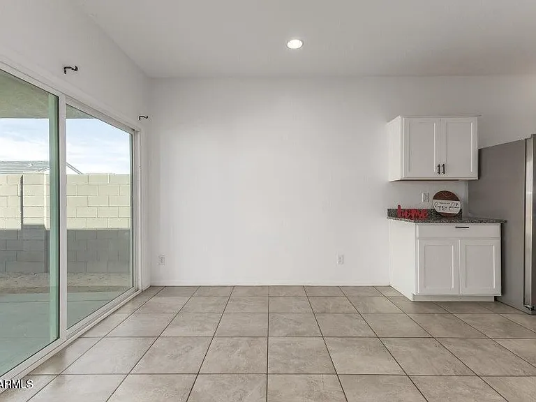 1180 W Paradise Way — Photo 7
