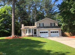 7349 Camelot Ct, Riverdale, GA 30296