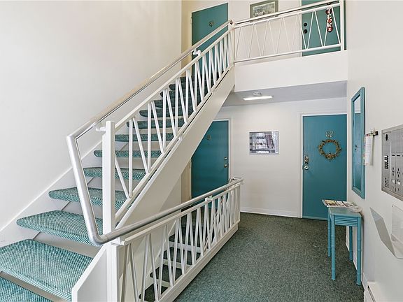 2nd image of 81 Lost Mountain Trl