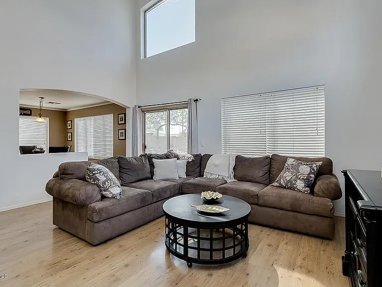 1348 S Heritage Dr — Photo 15