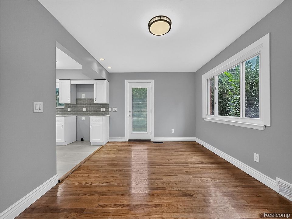 3103 Ferncliff Ave, photo 11