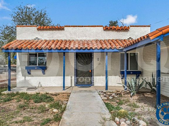 2nd image of 1721 E Blacklidge Dr #2