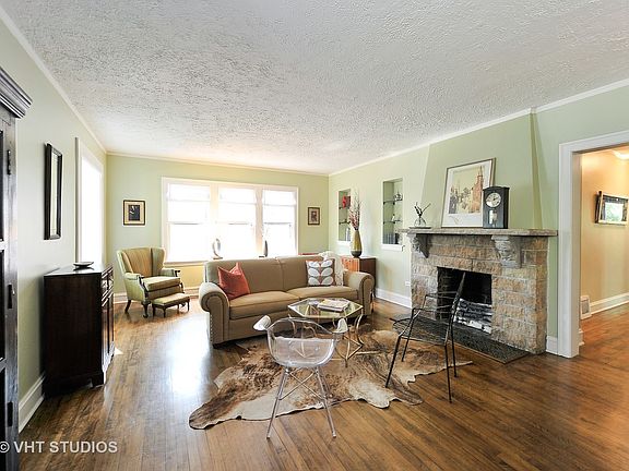 2nd image of 6112 N Caldwell Ave
