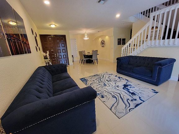 5th image of 11930 NW 53rd Court