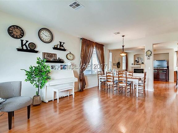 4th image of 6023 College Park Ln