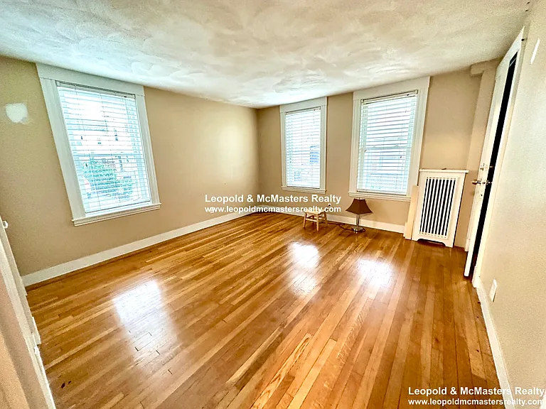 6 Thorndike Ter #1 — Photo 2