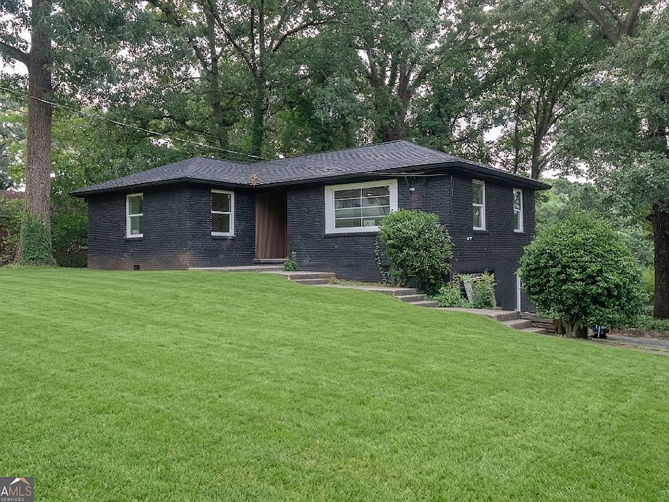 1st image of 1913 Flintwood Dr SE