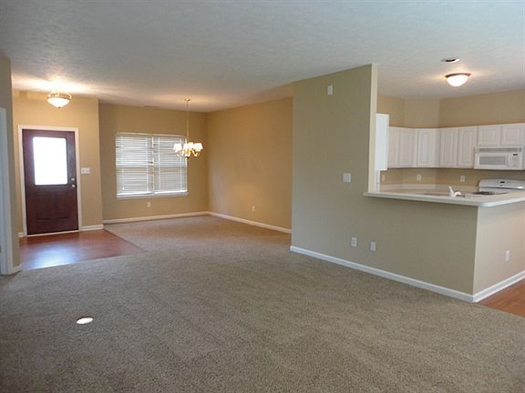 3rd image of 10067 Long Meadow Dr