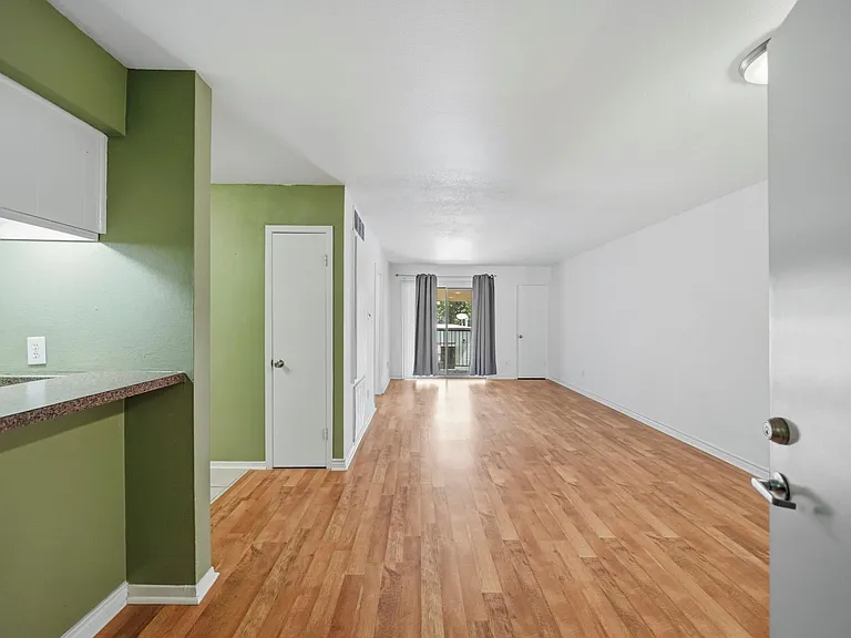 3131 Cummins St #80 — Photo 6