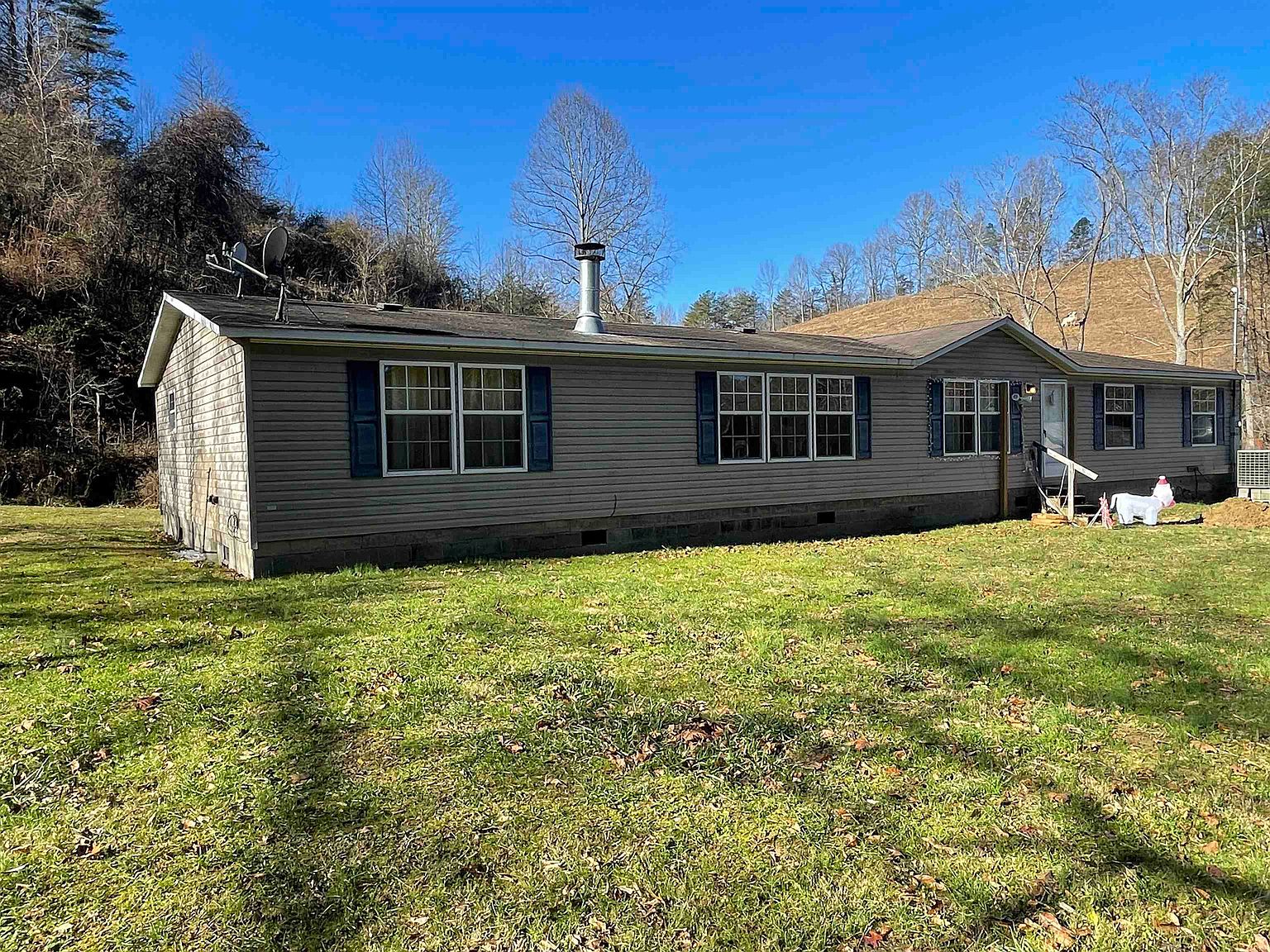 154 Red Barn Rd, Genoa, WV 25517 Zillow
