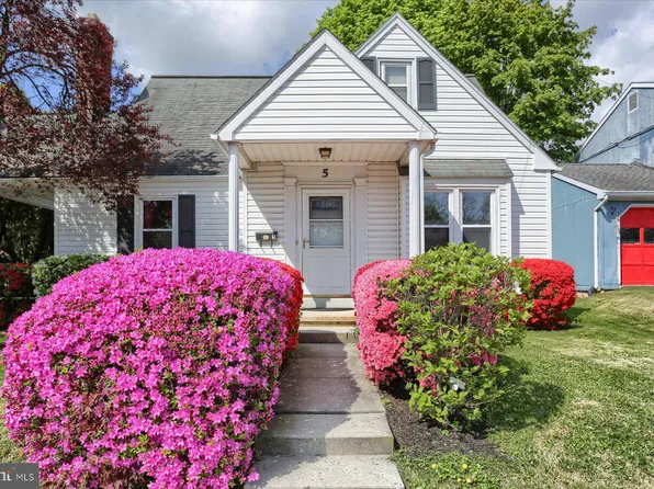 5 High St, Enola, PA 17025