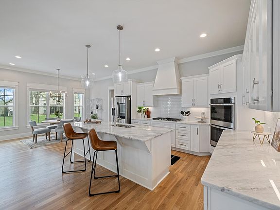 3rd image of 6070 Kidman Ln