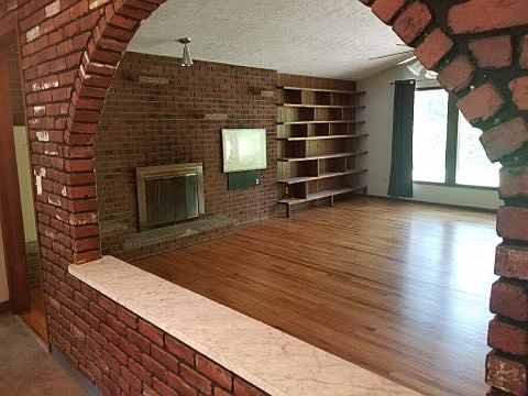 Huge Family Room 