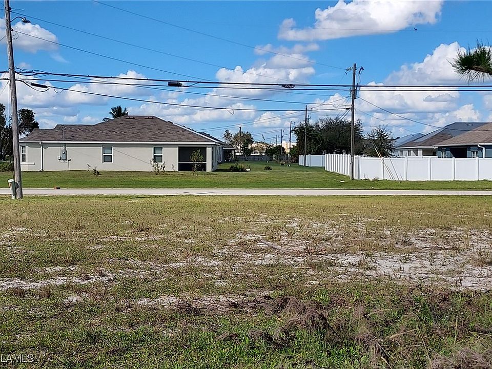 2nd image of 836 SW 28th St