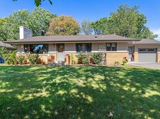 647 Jefferson St, Anoka, MN 55303