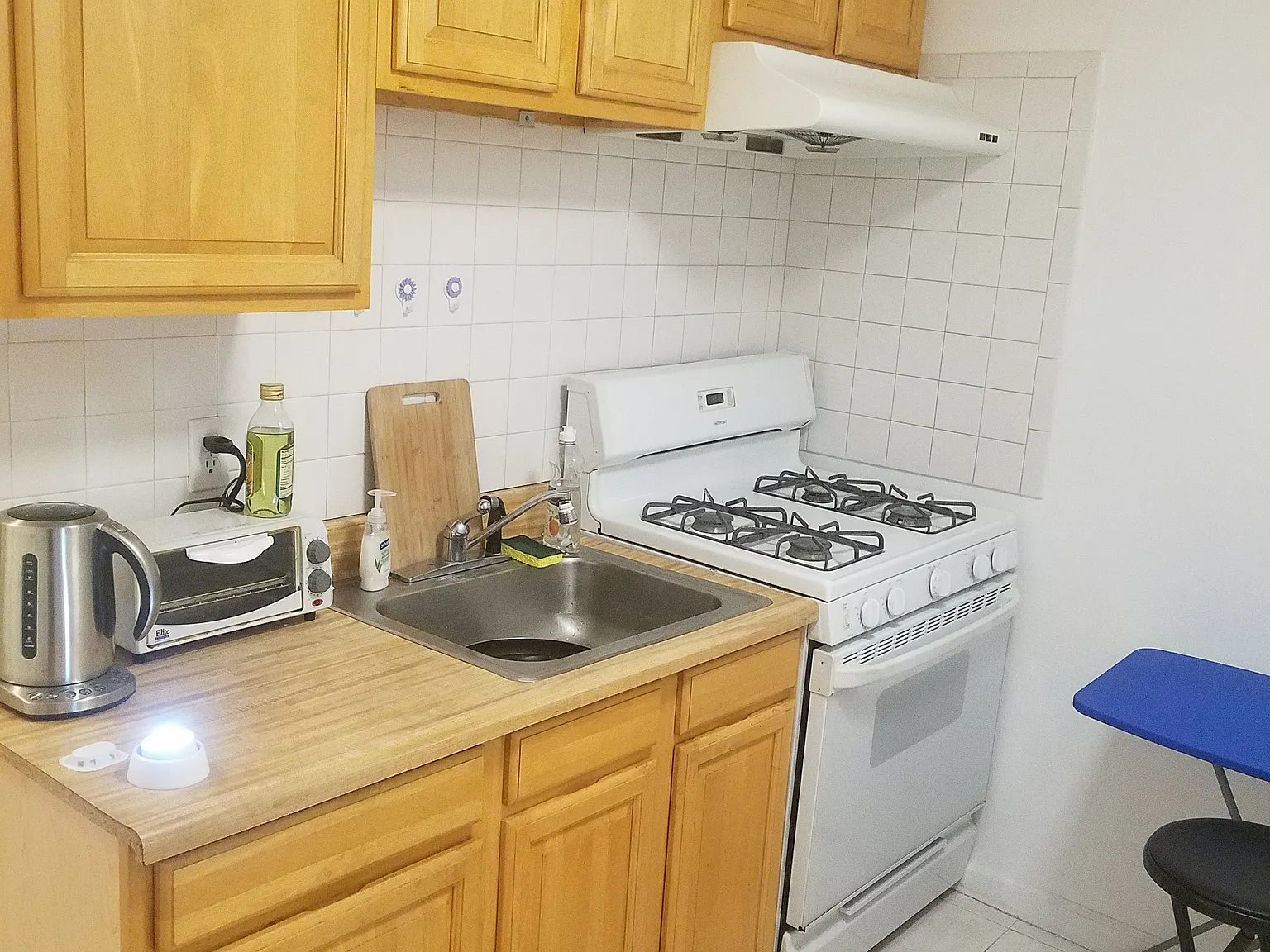 3 bed, 2.5 bath, 1509 sqft, $1,350 — Photo 2