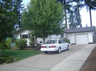 486 Sycamore Ave, Woodburn, OR 97071