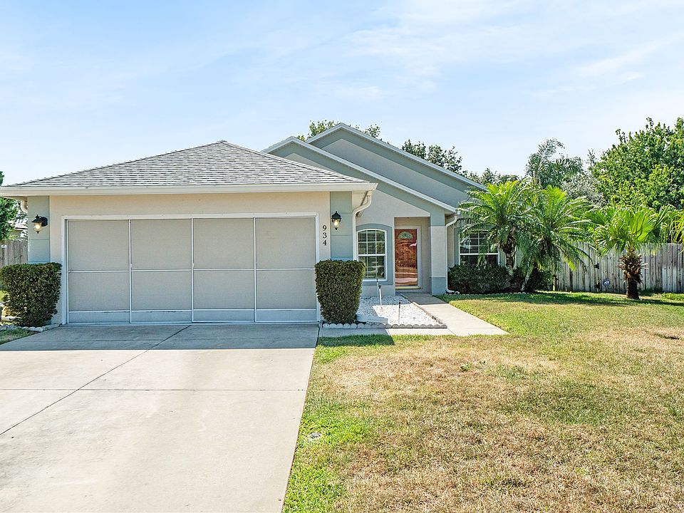 1st image of 934 Parrish Dr