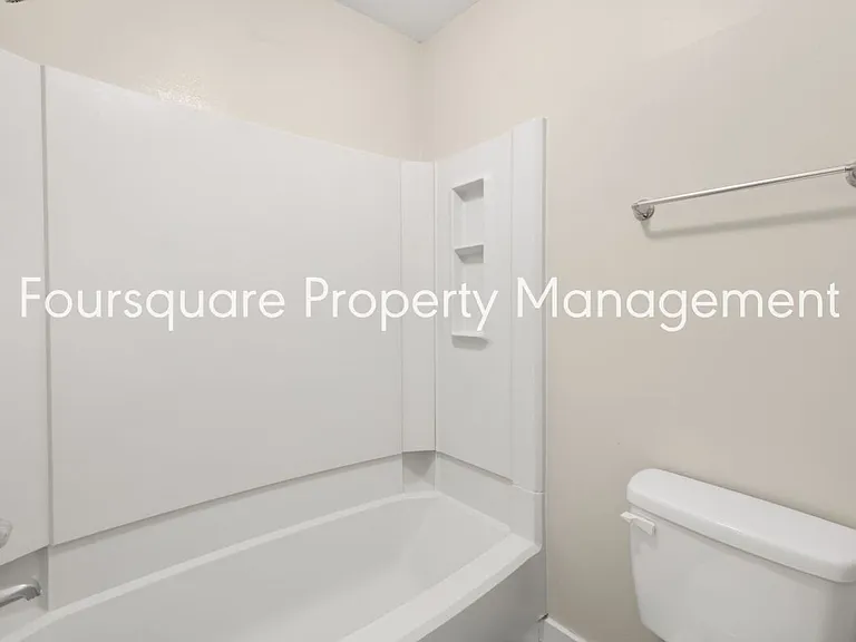 1105 Timber Dr — Photo 35