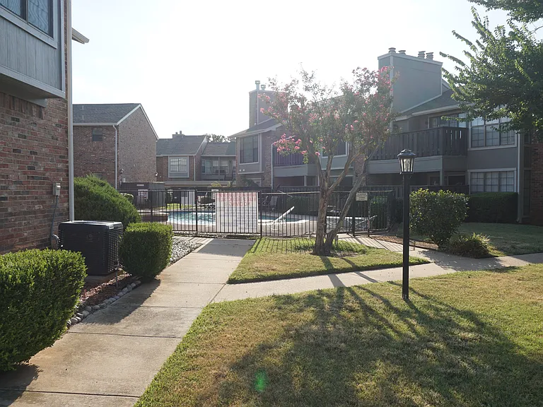2728 Copper Creek Dr #107 — Photo 12