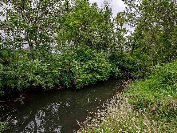 2nd image of 38260 Courtney Creek Dr