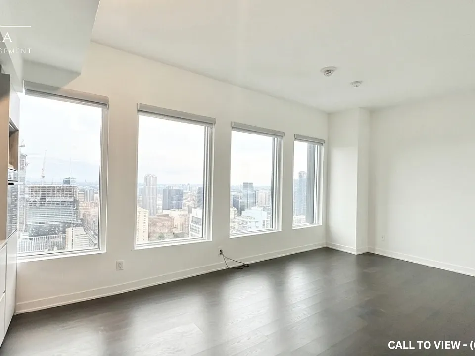 319 Jarvis St #Penthouse 06